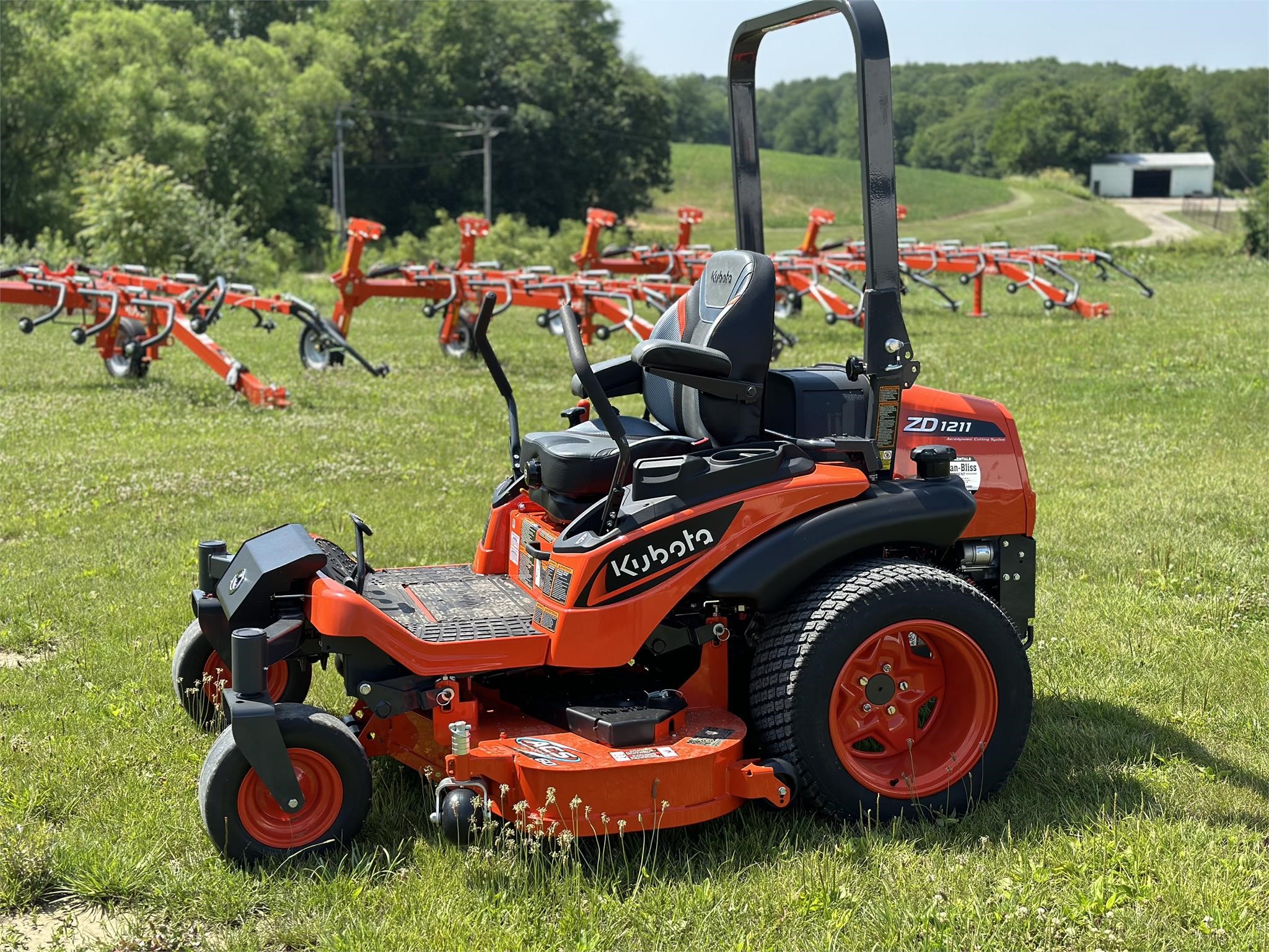 KUBOTA ZD1211 - 62477 - German-Bliss Equipment Inc.